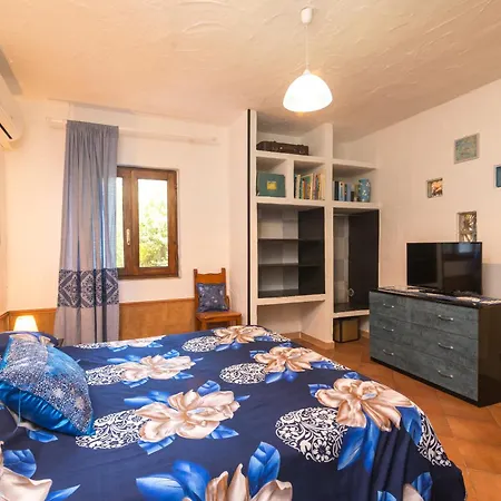 Daire On The Hill Tempio Pausania